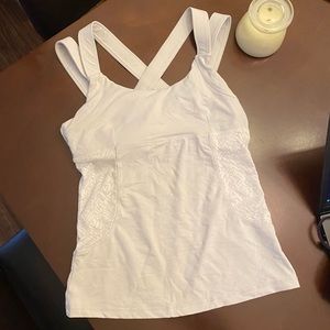 Kyodan built in bra tank lace detailing